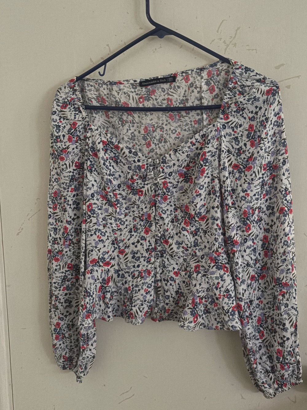 Abercrombie & Fitch Floral Print Long Sleeve Top